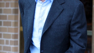 Michael Douglas arata din ce in ce mai bine