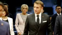 Emmanuel Macron, prima REACȚIE după ce a fost pălmuit de soție în avionul prezidențial când au ajuns în Vietnam