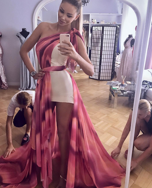 Victor Slav a rămas fără Bianca Drăguşanu. Unde a plecat blonda