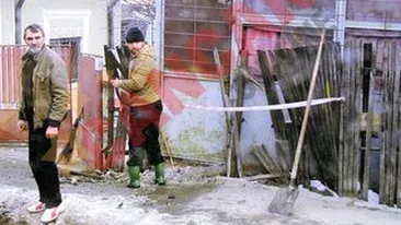 Casa-popic, lovita a paisprezecea oara