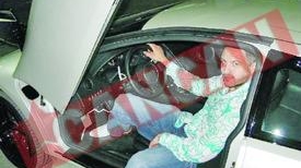 Medicii incearca sa scape de victimele lovite de Lamborghini