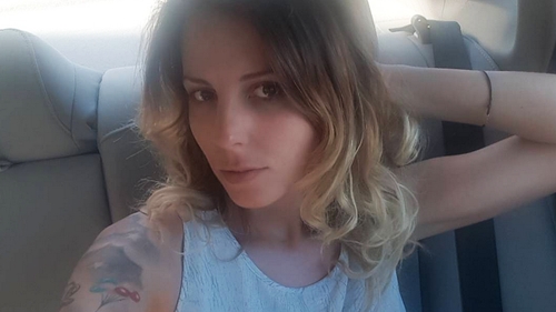 Ţi-o mai aminteşti pe ALINA PLUGARU? Cum mai arată fosta actriţă din filmele pentru adulţi 