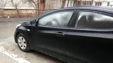 Fenomenul meteo de ploaie înghețată a „paralizat” Bucureștiul! Tramvaie blocate din cauza vremii! Mai multe zboruri au fost amânate