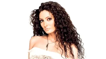 Claudia Pavel: Sunt indragostita si fericita, dar nu cred ca are sens sa vorbesc despre asta