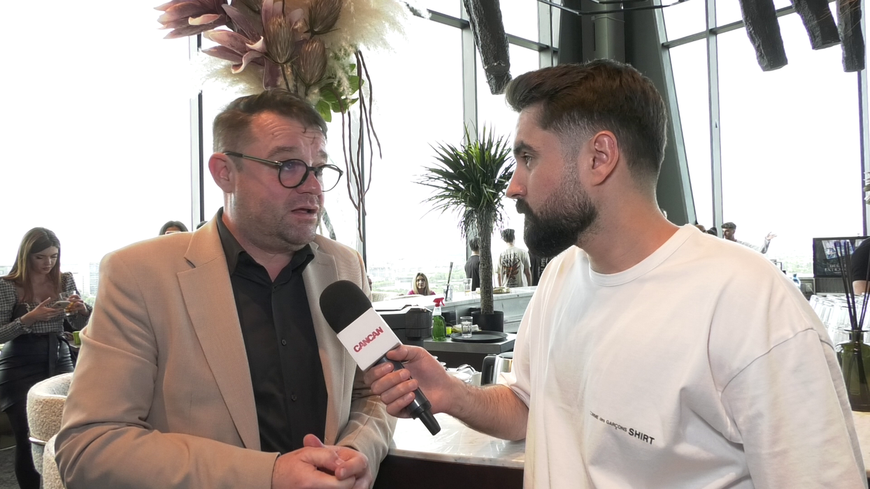 Duban: "Politicienii ne cam fură meseria nouă. Dacă stai bine să te uiți și să-i analizezi, au început să aibă foarte multe din mijloacele noastre, ale actorilor!" (Foto: captură video)