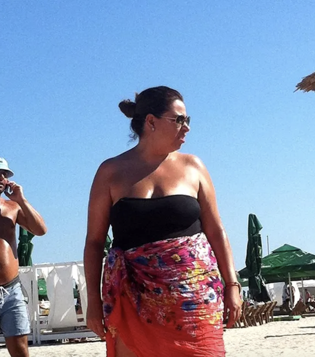 Cum arată Oana Roman în costum de baie, la 48 de ani. Și-a etalat silueta în Mamaia Nord GALERIE FOTO