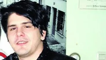 Un tanar de 22 de ani vrea sa demonstreze prin test ADN ca Mircea Sandu este tatal lui. Nasul, judecat pentru paternitate!