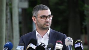 Când se elimină CASS și se măresc pensiile cu 13%. Ministrul Muncii a dat vestea cea mare