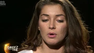 A scapat de acnee, dar acum are probleme cu celulita! Cum arata Elena de la Mandinga! Vestimentatia nu o ajuta absolut deloc