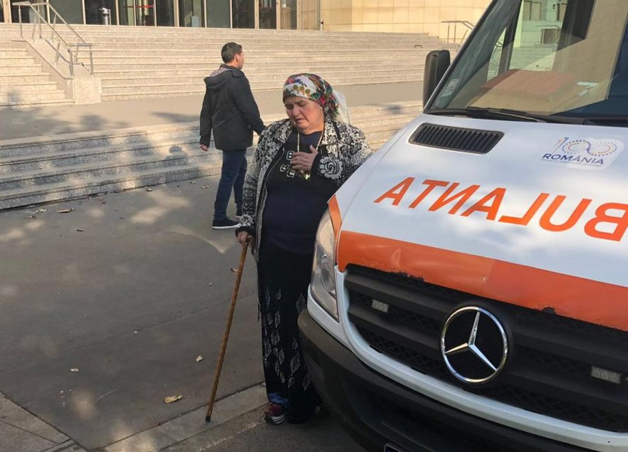 "Regina țiganilor” a leșinat la Judecătorie!