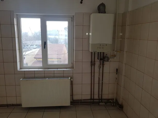 Cum arată și cât costă cea mai ieftină centrală termică second hand scoasă la vânzare pe olx.ro. FOTO