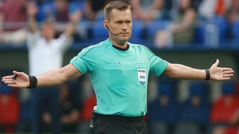 Arbitru cu noroc pentru „tricolori” delegat la meciul Serbia- România!