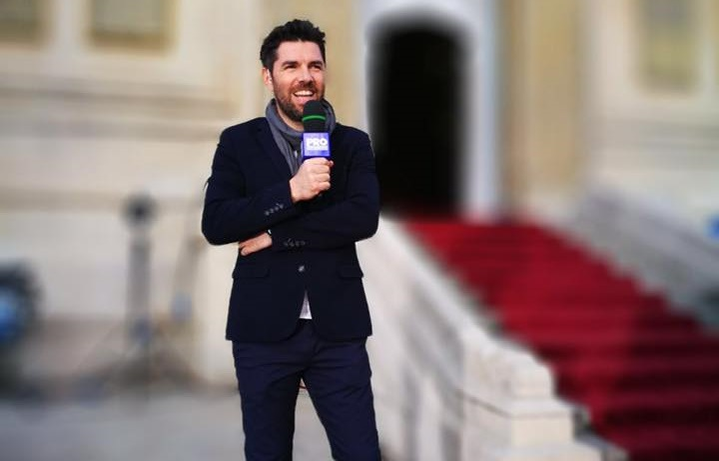 Secretul tulburător al lui Alex Dima. Vedeta de la „România, te iubesc” a avut parte de o poveste de dragoste ca în basme, dar care s-a sfârșit tragic
