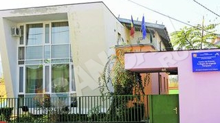 Accident sau tentativa de suicid la un centru de plasament din Timisoara? A cazut de pe cladire dupa ce a fost acuzat defurt