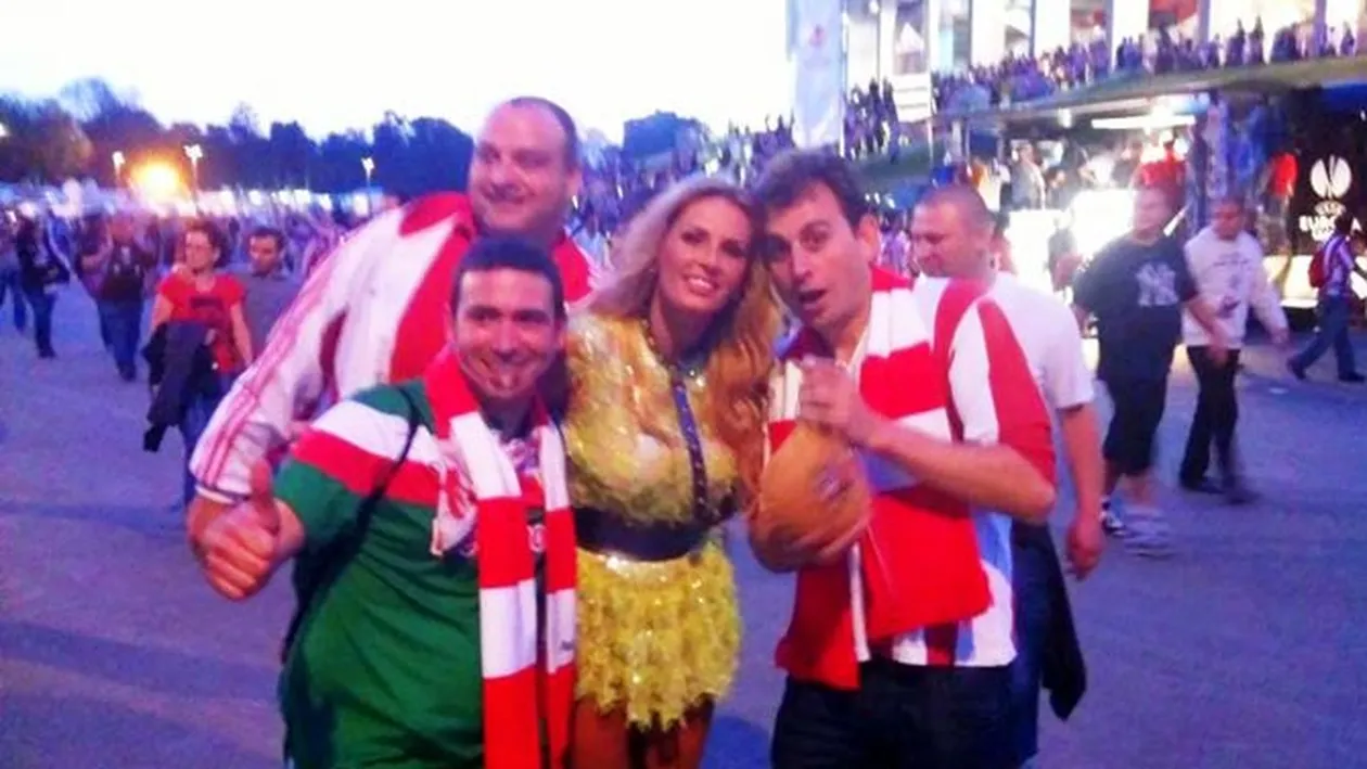 VIDEO Andreea Banica i-a fermecat pe suporterii spanioli: Fetele din Romania e cele mai frumoase! Vezi ce a invatat diva de la ei si ce impresie i-au facut