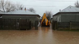 Situație dramatică într-o localitate din România! Sute de persoane sunt evacuate