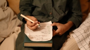Scrisoarea emoționantă a lui Ioan Costel, băiețelul care i-a cerut zacuscă și "suc cu bule" lui Moș Crăciun