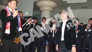 Pavel Bartos a fost maestru de ceremonii la reunirea lotului campioanei. Otelarii au talent!