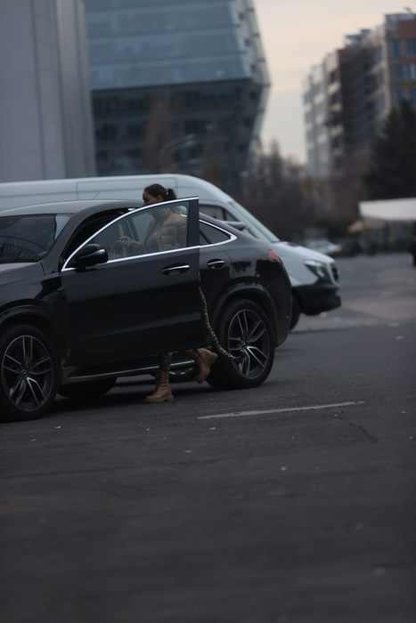 Cum a apărut Bianca Drăgușanu la filmările Revelionului lui Dan Negru (Foto: CANCAN.RO)