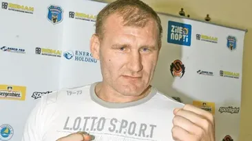 Tolea Ciumac, implicat într-un nou scandal! A agresat o fată și doi băieți din Oradea: „I-am pus fața la perete...”