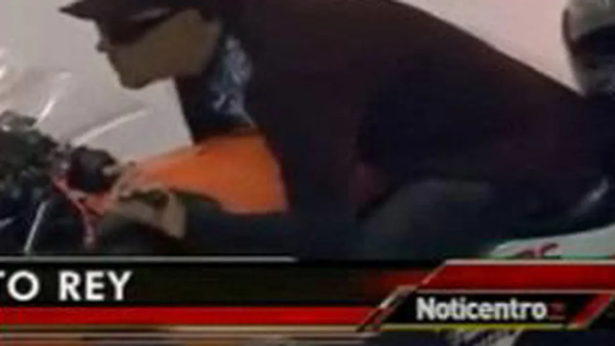 Un barbat mort a fost imbalsamat si asezat pe motocicleta sa la o expozitie!