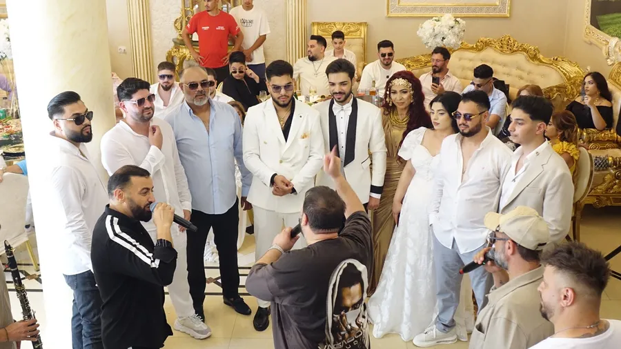 Nepotul preferat al Mariei Câmpina s-a însurat! Florin Salam le-a cântat mirilor