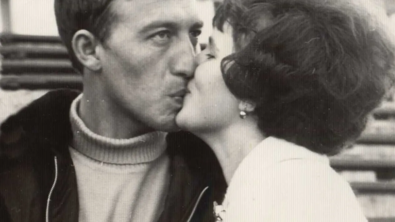 Gascanul inca traieste in inima ei! La 7 ani dupa moartea lui Nicolae Dobrin, sotia sa inca ii miroase camasile si...