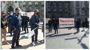 Protest de amploare în Craiova! Cu contractele suspendate, angajații Filarmonicii cer demisia managerului