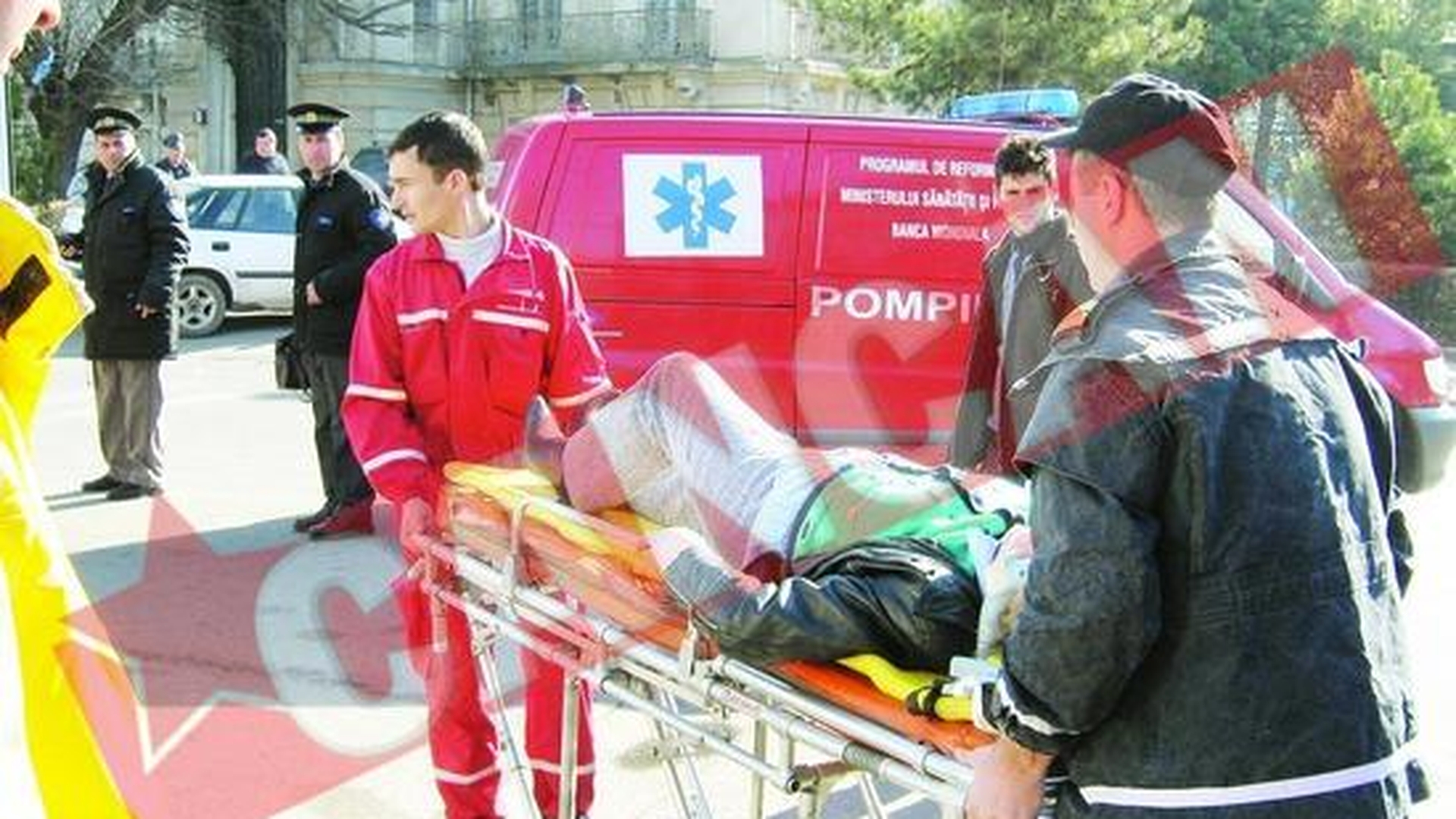 Fiul viceprimarului si-a bagat iubita in spital