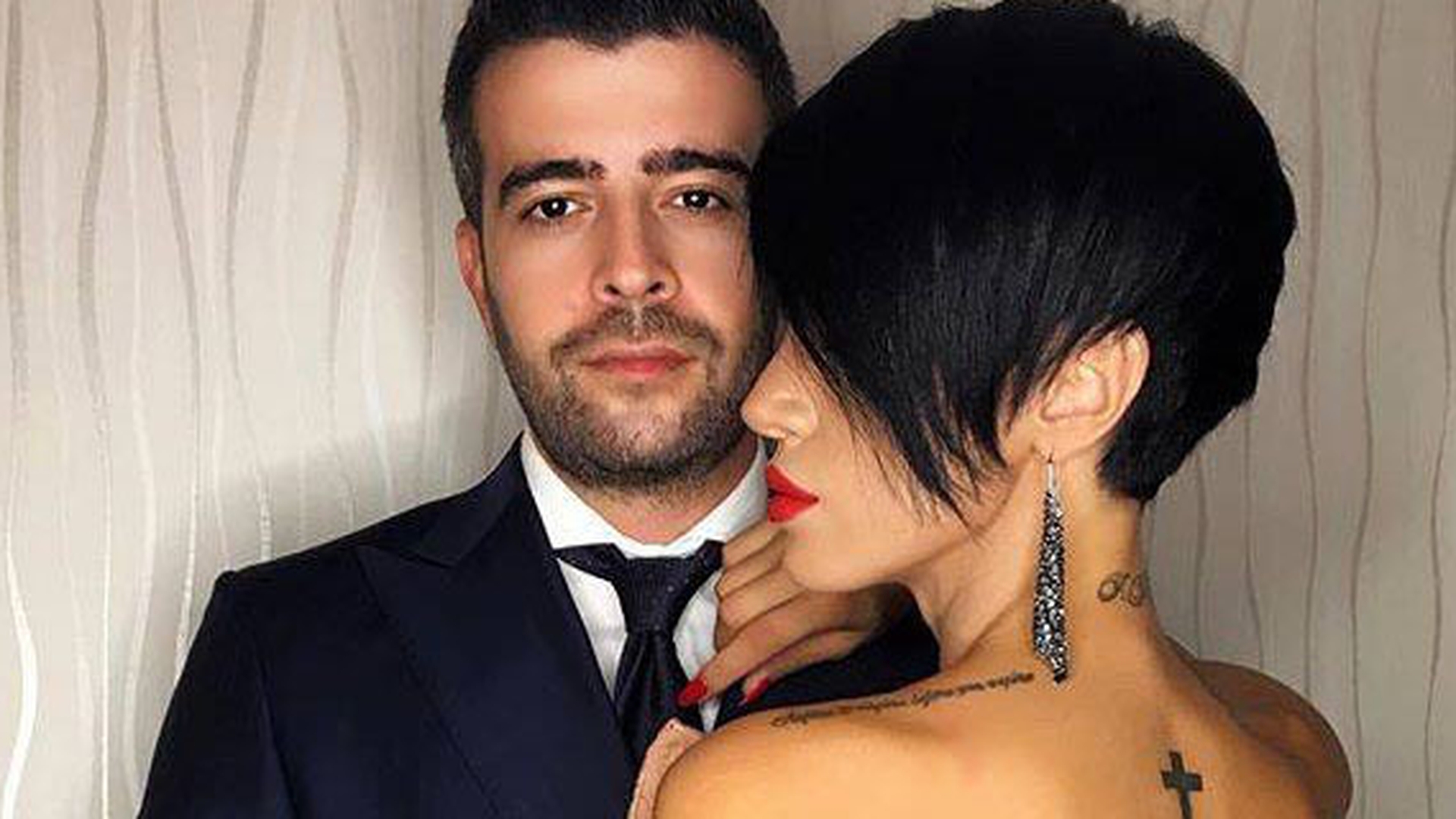   „Care se...mai des?” Ce l-au întrebat prietenii pe SPEAK despre ADELINA