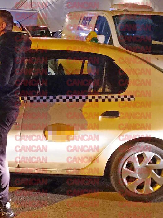 În taxi se afla, deja, o tânără