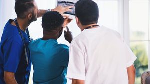 O nouă boală amenință omenirea?! O nouă boală cerebrală, descoperită în Canada. Medicii nu găsesc cauza!
