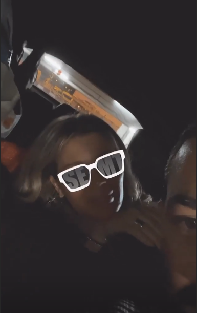 Haz de necaz cu Gina, Smiley, Speak și Ștefania la aeroport: ”Ne pui într-o lumină proastă!”