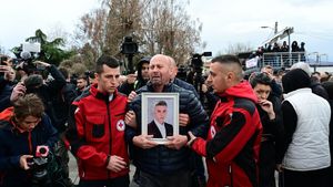 Macedonia de Nord, în prag de război civil, după ce 59 de tineri au ars de vii într-un club! „Înmormântăm copiii, apoi dați foc orașului!” – furia oamenilor a ajuns la apogeu!