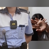 Polițist din Pitești, acuzat că ar fi racolat tinere prin metoda „loverboy”. Bărbatul a fost dus la audieri