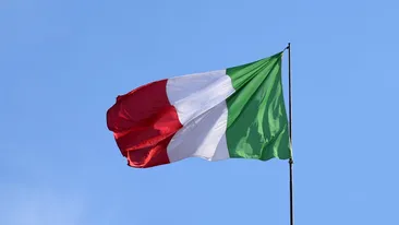 Italia ridică restricțiile dure deși doar 30% din populația țării e vaccinată