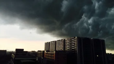 Furtuna Babet se apropie și meteorologii AccuWeather avertizează populația din Marea Britanie de pericol