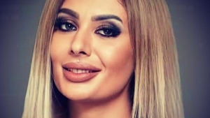 Iubita lui Nicos de la Puterea Dragostei, pusă la zid pentru igienă! Fanii emisiunii susțin că părul blondinei arată deplorabil și are păduchi