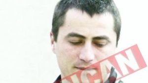 Politistul Cioaca isi pastreaza copilul