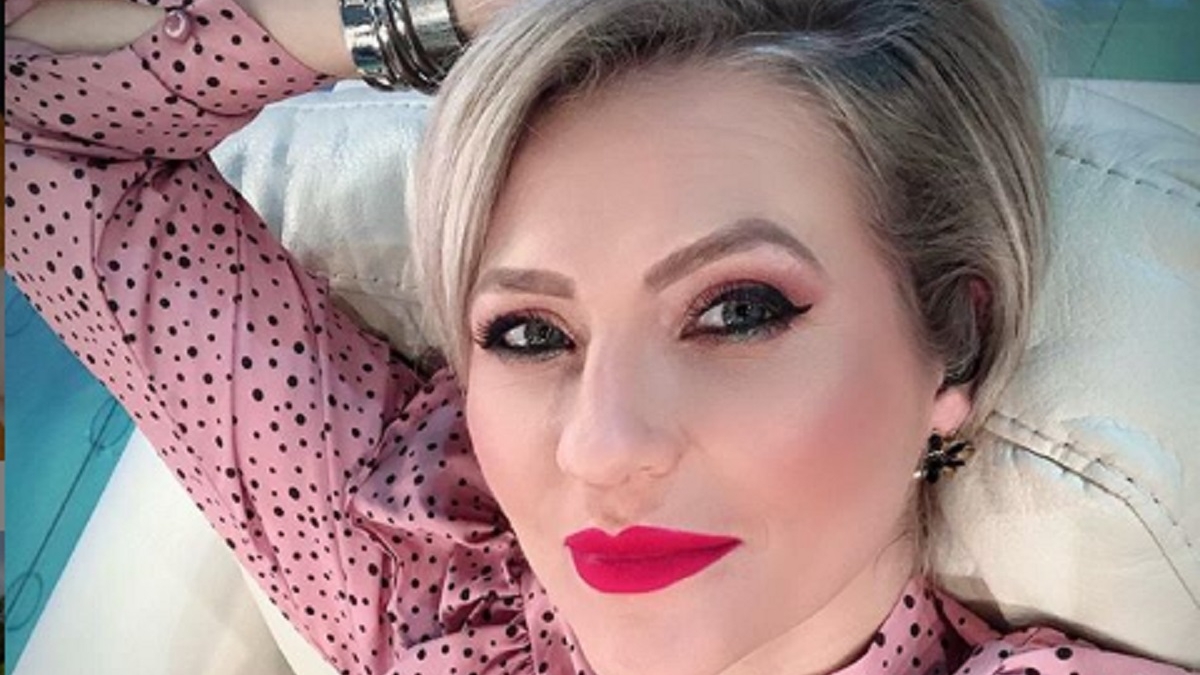 La ce vârstă a devenit femeie Mirela Vaida. Primul iubit al prezentatoarei de la Acces Direct a fost un bărbat celebru