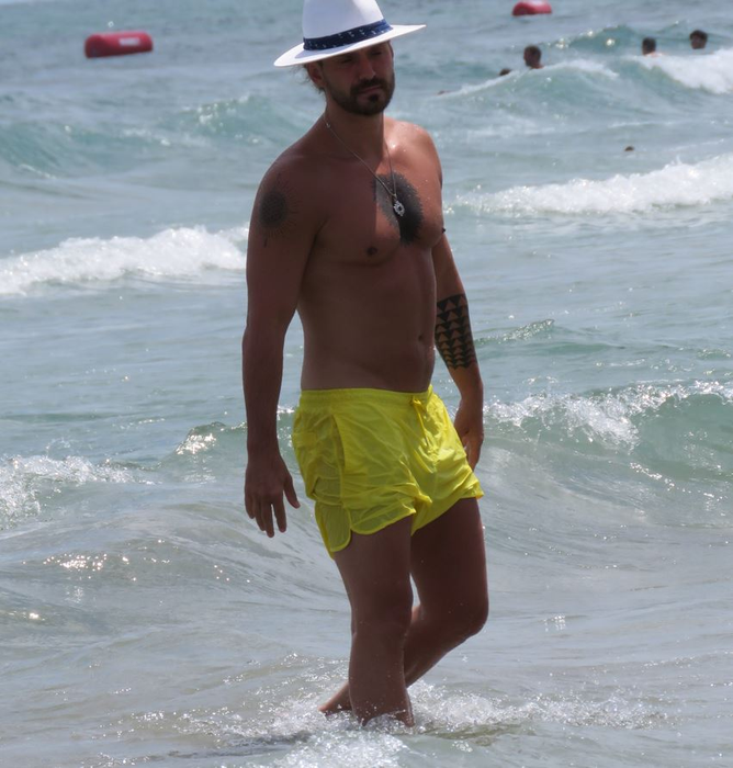 Bogdan Vlădău a cam dezamăgit pe plaja din Mamaia