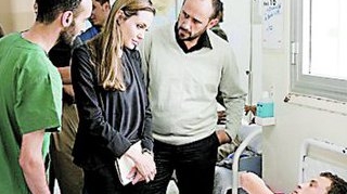 A vizitat Tripoli si Misrata! Angelina, mama ranitilor in Libia