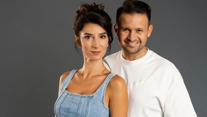 Cu ce se ocupă Elena Tudor, câștigătoarea Power Couple 2025. Ce meserie are soția magicianului Robert Tudor, de fapt