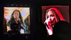 Jennifer Lopez s-a dezbrăcat în lenjerie intimă pe scenă! Ținuta lascivă i-a uimit pe români