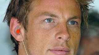 Jenson Button a castigat la Hungaroring, la Grand Prix-ul 200 din cariera