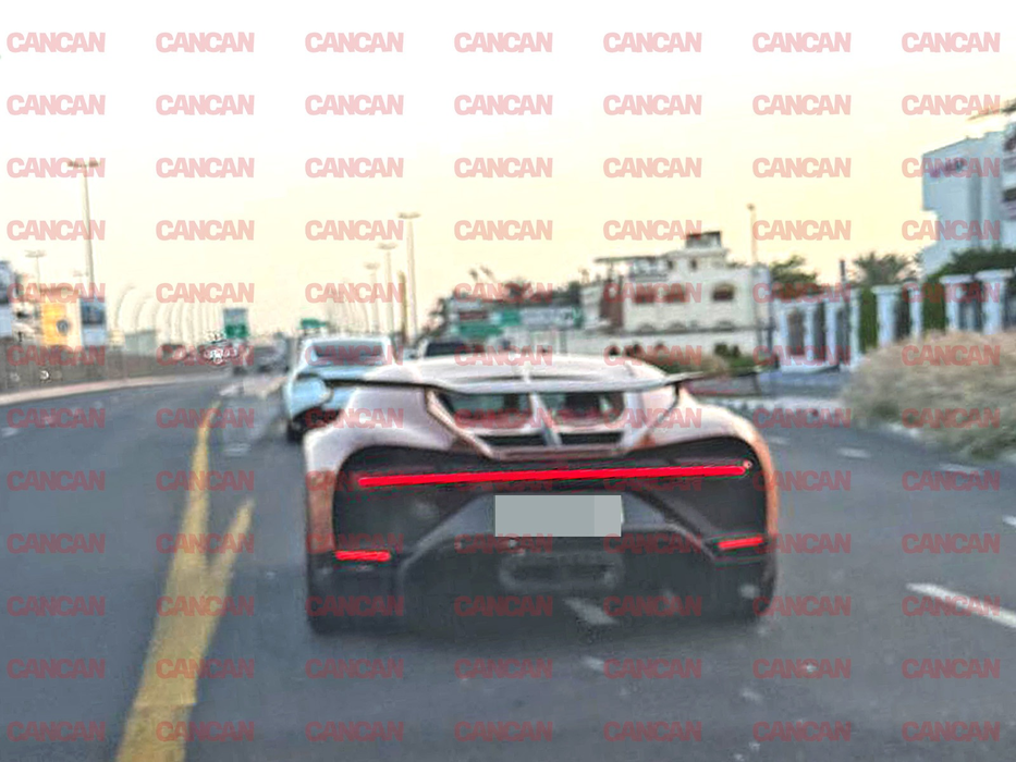 Frații Tate, în Dubai, cu un Bugatti Chiron Pur Sport