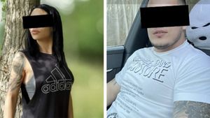 Şocant! Doi tineri din Călăraşi au fost stropiţi cu acid de baterie, iar unul a orbit. Cine i-a mutilat cu adevărat