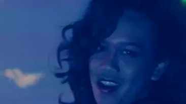 VIDEO Rihanna, interpretata de un transsexual in varianta thailandeza a videoclipului We found love