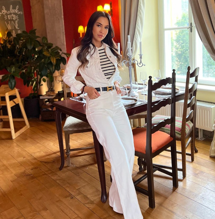 Ea e Alexandra Popescu, femeia care i-a ”spart” casa lui Bogdan Stancu. E prezentatoare TV
