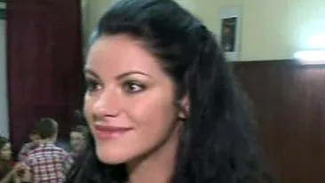 Raluca Petrica nu vrea deocamdata un tatic pentru fetita ei! Niciun  pretendent nu mi-a dovedit ca este suficient de matur